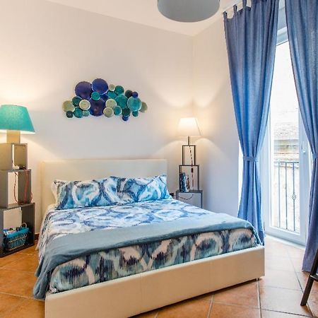 Ferienwohnung Il Posto Fisso Napoli Exterior foto